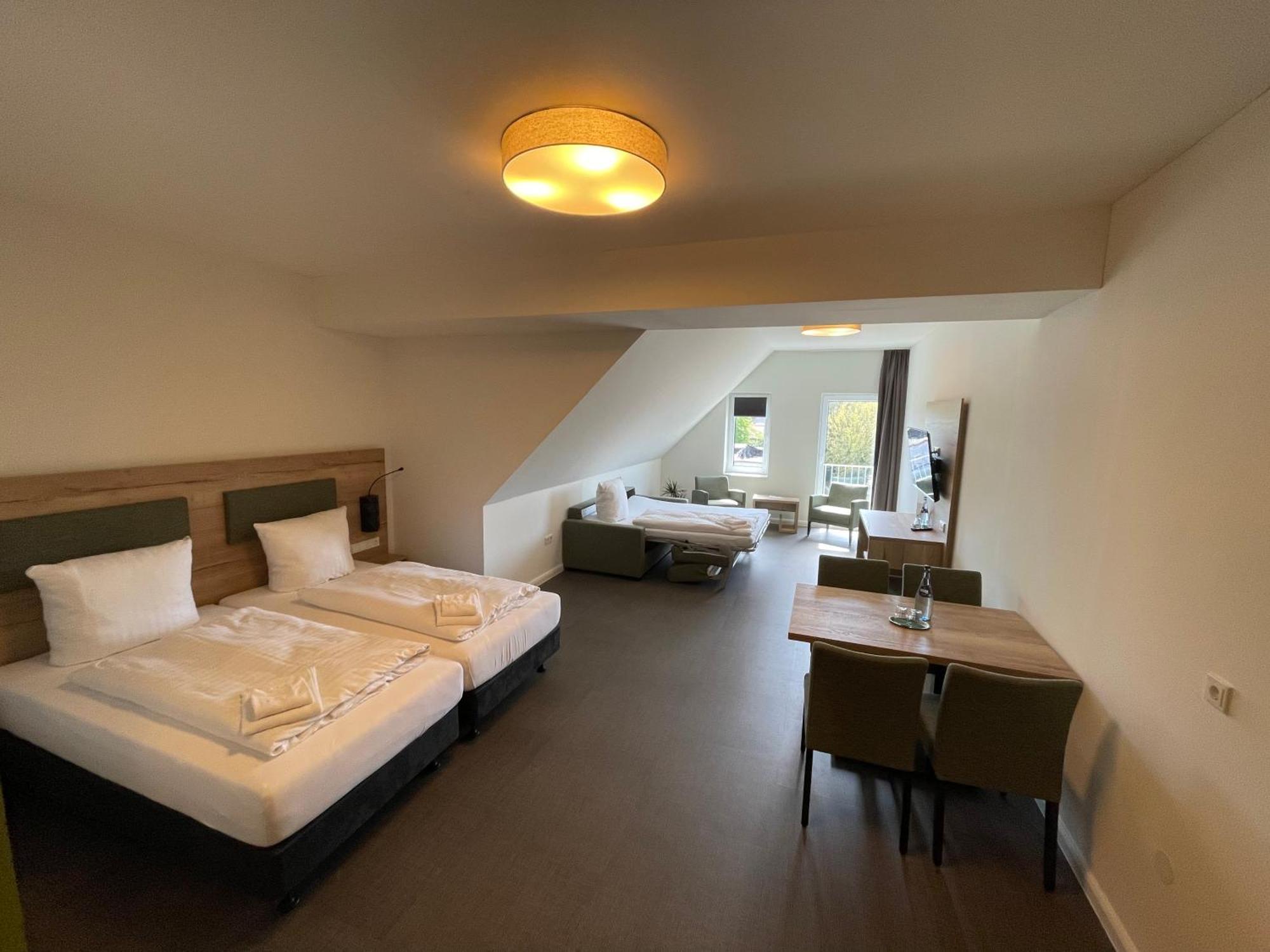 Hotel Am Pferdemarkt Аурих Экстерьер фото